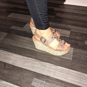 Women’s Lucky Brand wedge sandals